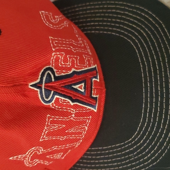 𝅺Los Angeles Angel's Snapback Hat - Picture 2 of 4